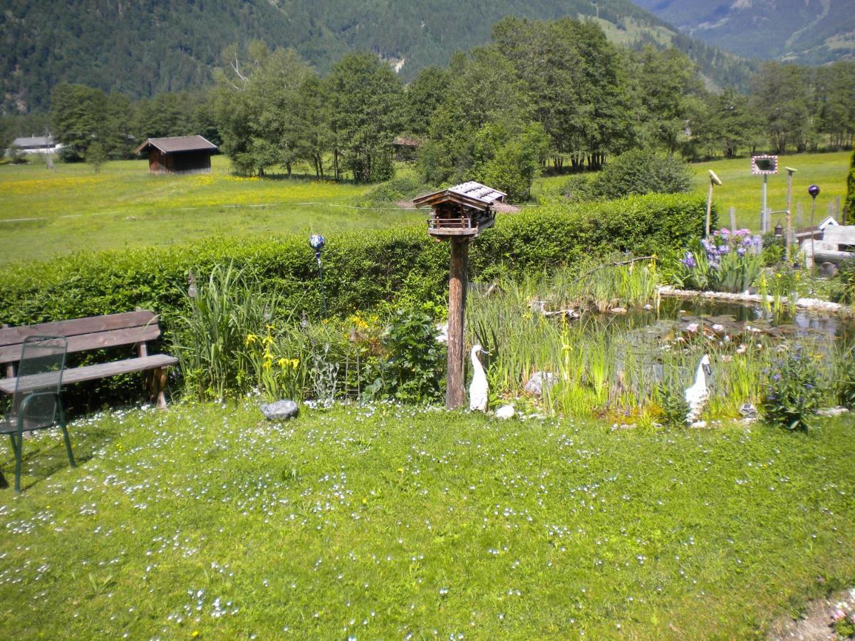 Gartenwohnung Robinigg Maishofen Exterior foto